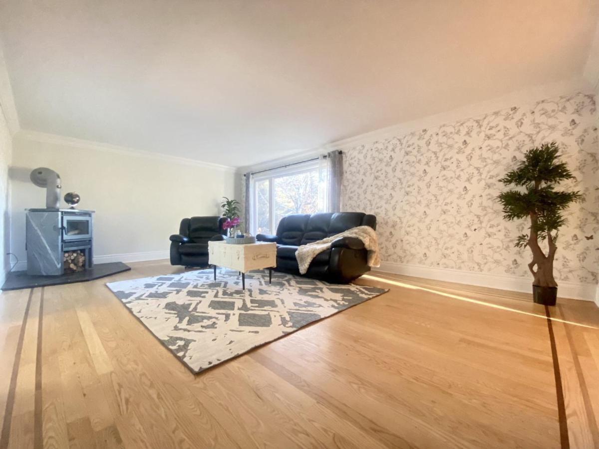 5000+ Sqft Cottage Near Toronto Bolton Екстериор снимка