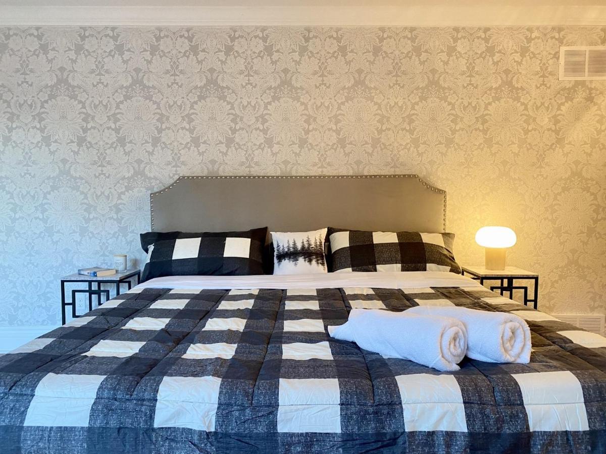 5000+ Sqft Cottage Near Toronto Bolton Екстериор снимка